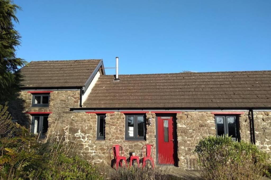 Farmhand Cottage Narberth Exterior photo