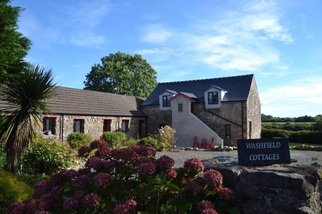 Farmhand Cottage Narberth Exterior photo